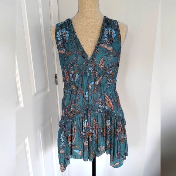 Free People Tops - Floral V-Neck Sleeveless Peplum Top - Teal